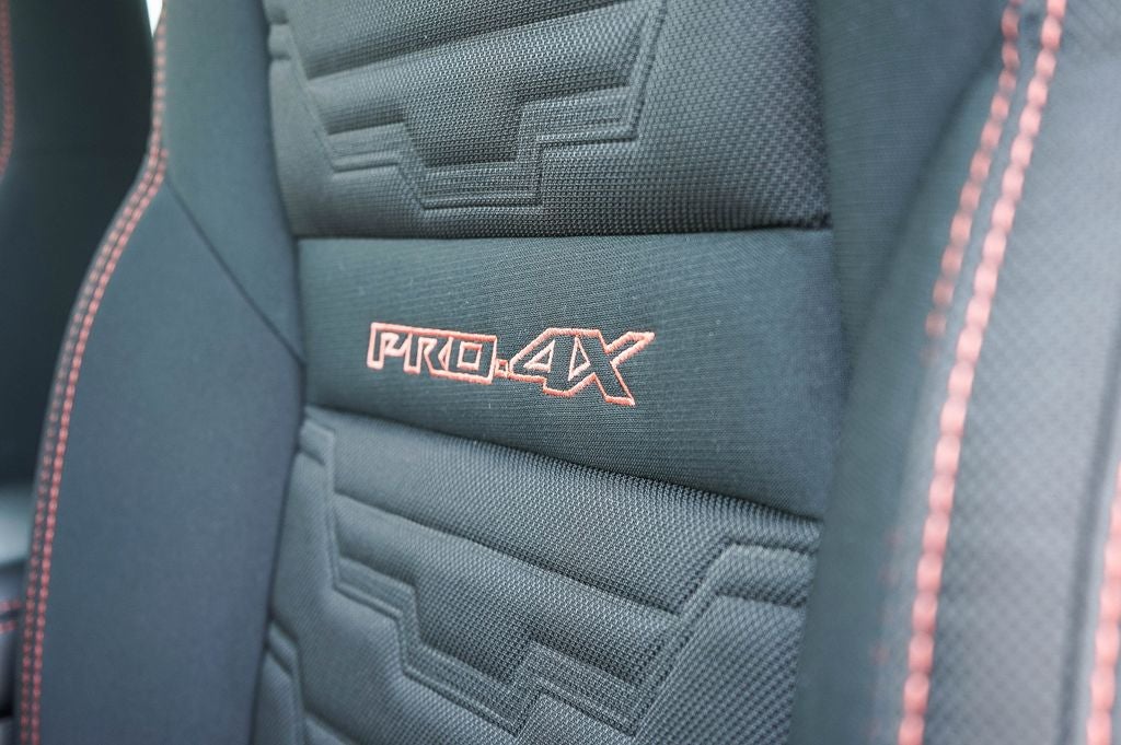 2026 Nissan Frontier PRO-4X w/R Package