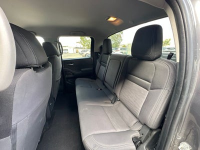 2024 Nissan Frontier SV