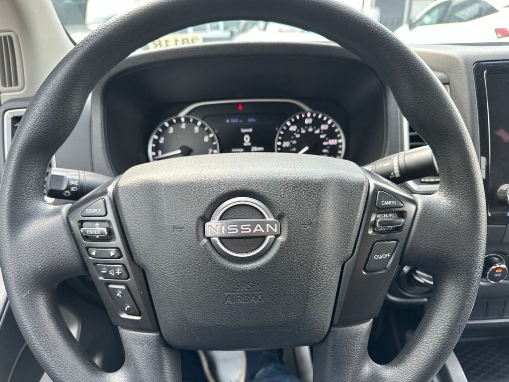 2024 Nissan Frontier SV