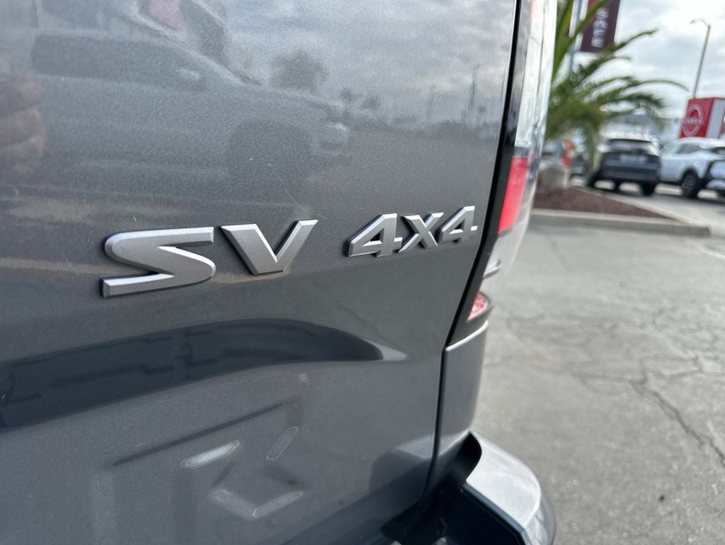 2024 Nissan Frontier SV