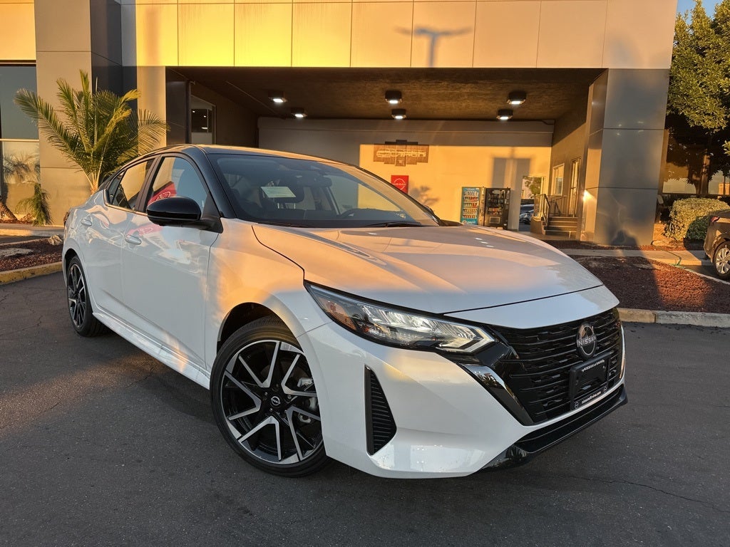 2025 Nissan Sentra SR