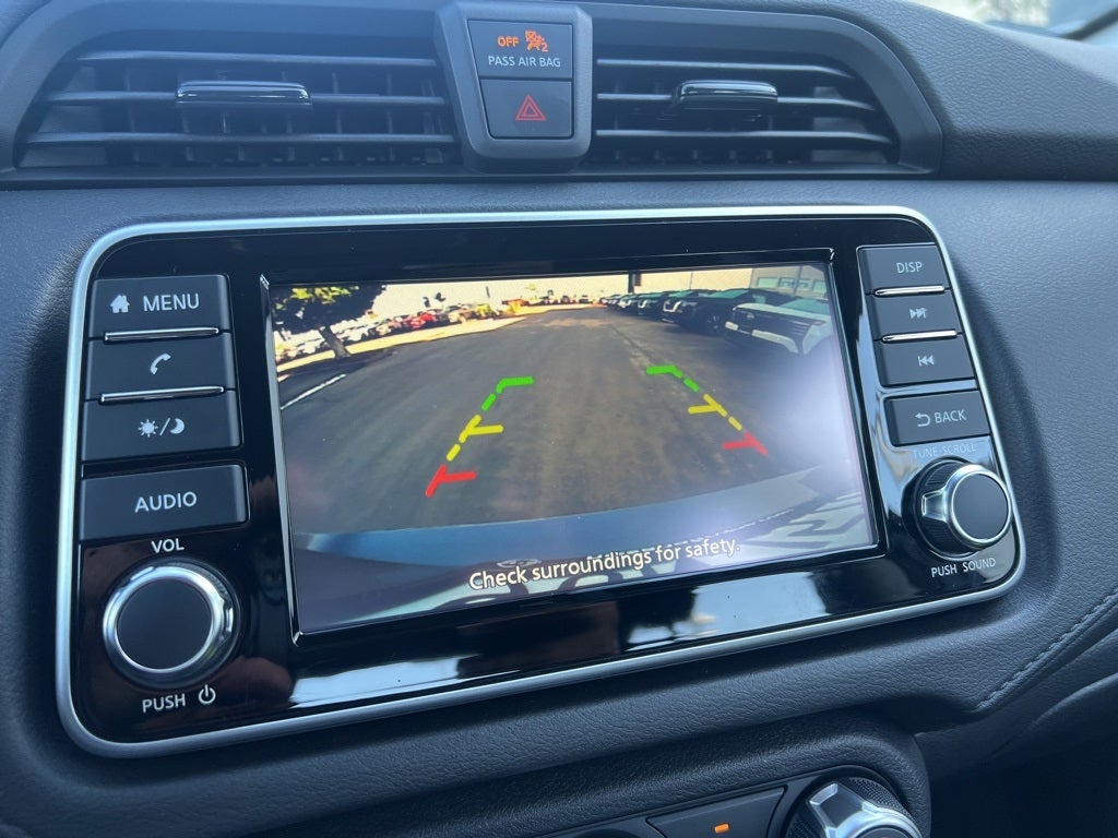 2025 Nissan Versa 1.6 S