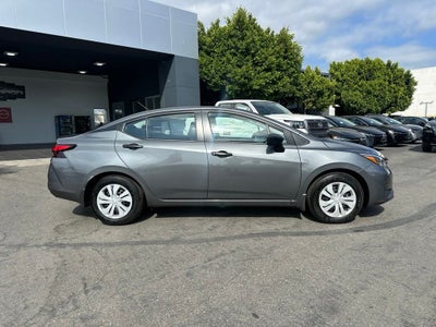 2025 Nissan Versa 1.6 S