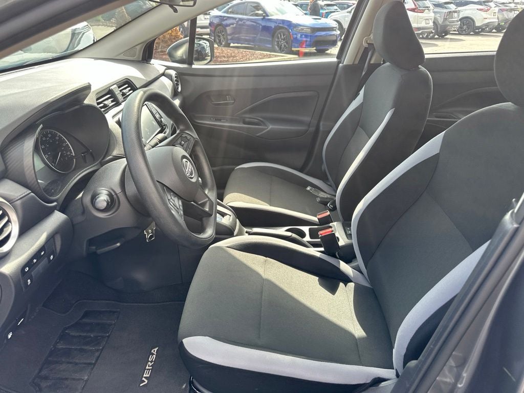 2025 Nissan Versa 1.6 S