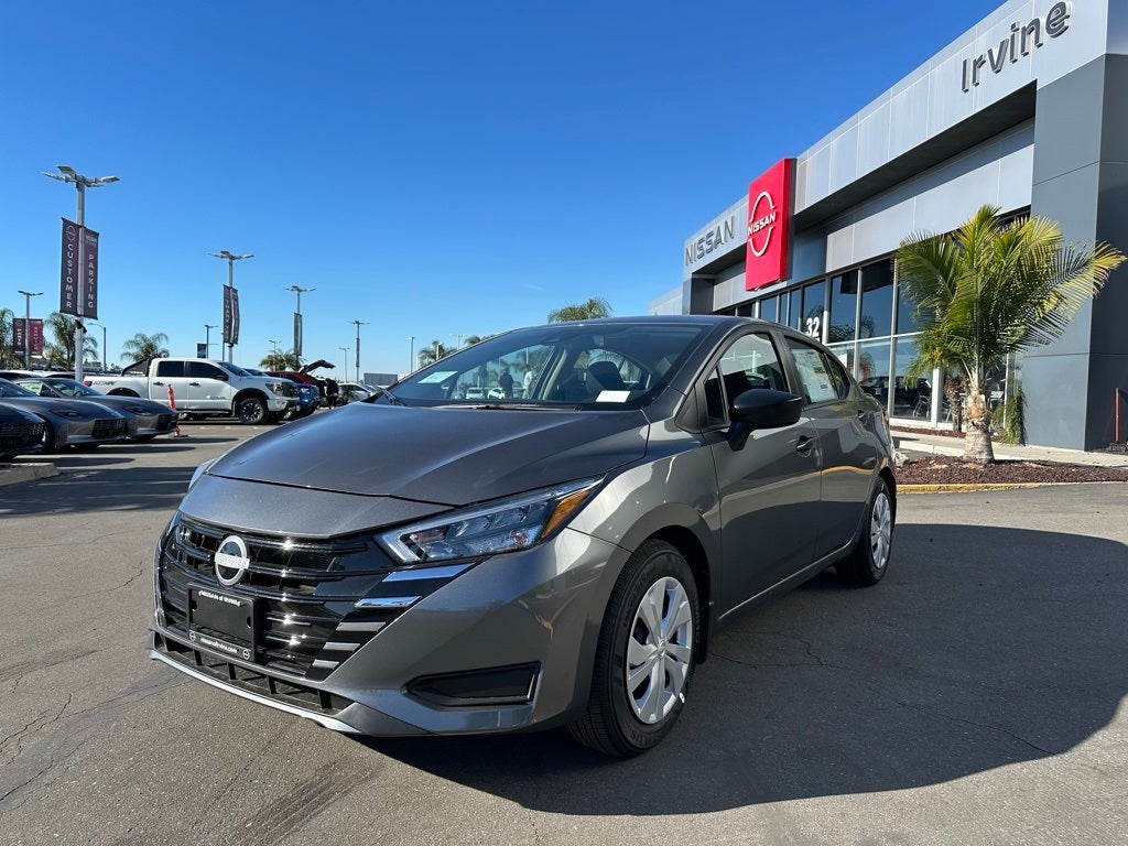 2025 Nissan Versa 1.6 S
