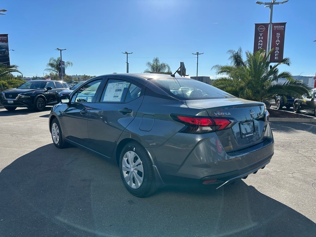 2025 Nissan Versa 1.6 S