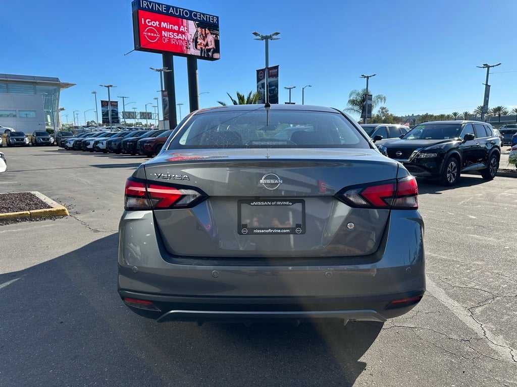 2025 Nissan Versa 1.6 S