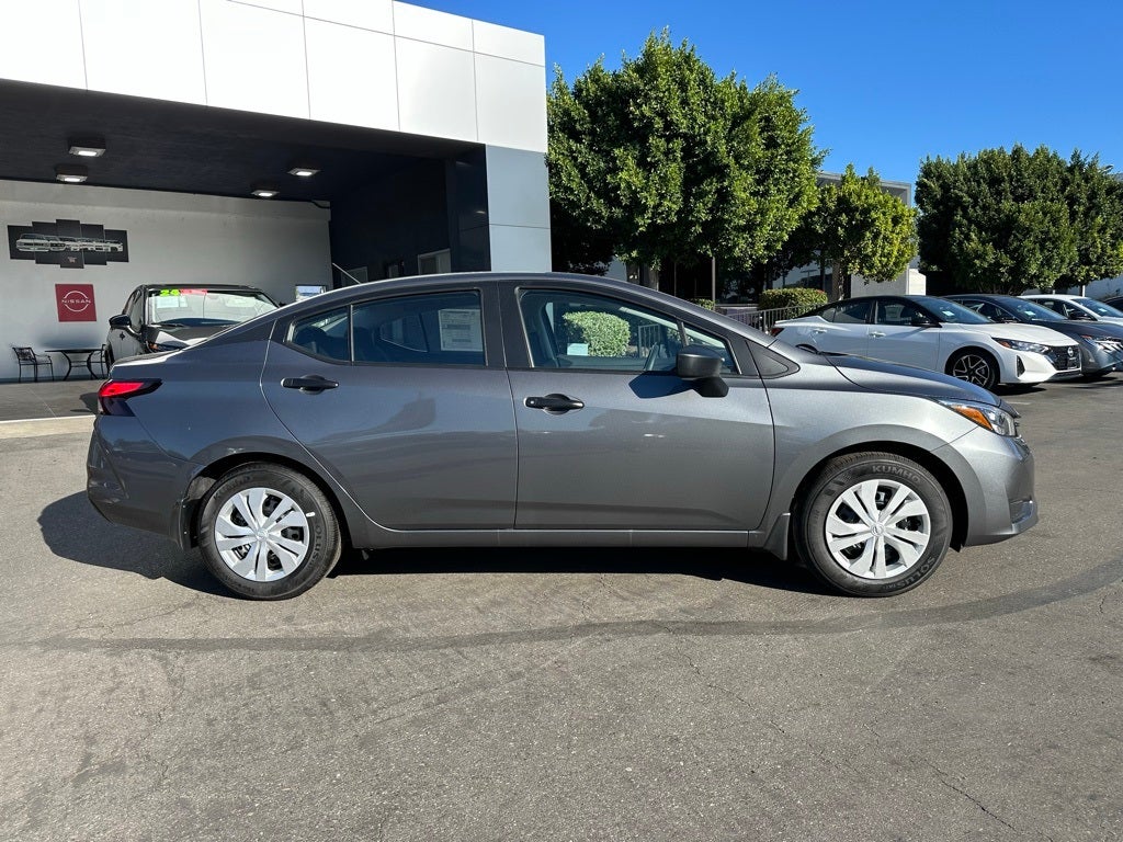 2025 Nissan Versa 1.6 S