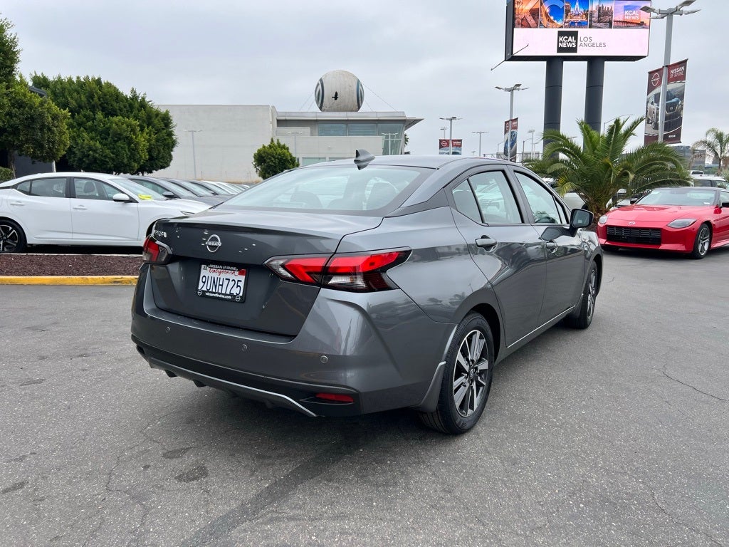 2025 Nissan Versa 1.6 SV