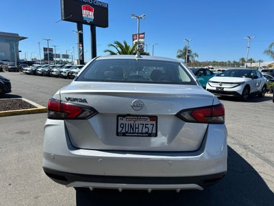 2025 Nissan Versa 1.6 SV