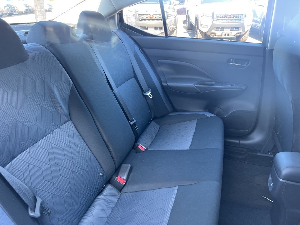 2025 Nissan Versa 1.6 SV