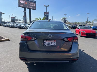 2025 Nissan Versa 1.6 SV