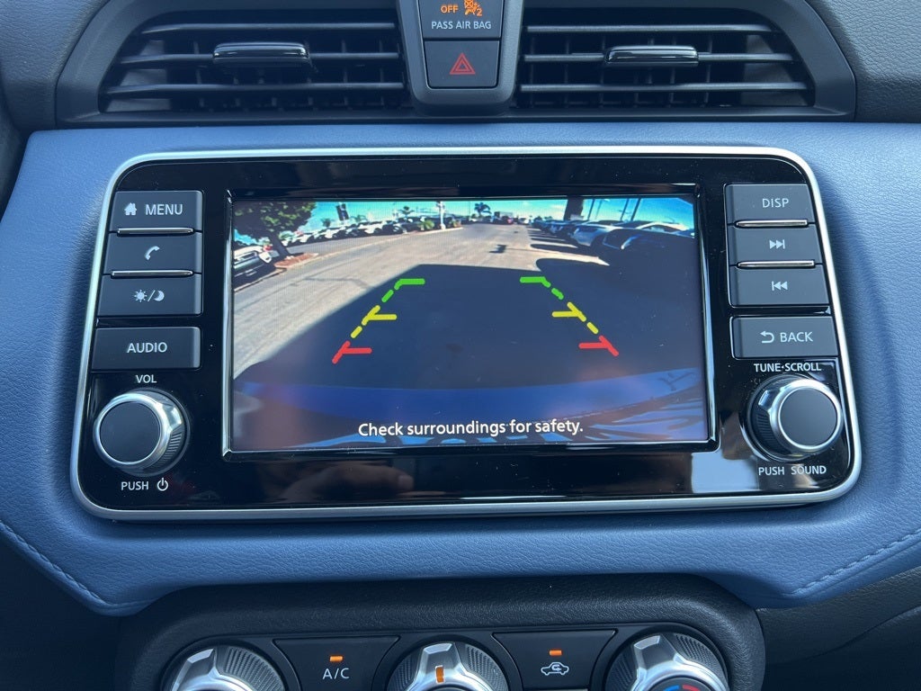 2025 Nissan Versa 1.6 SV