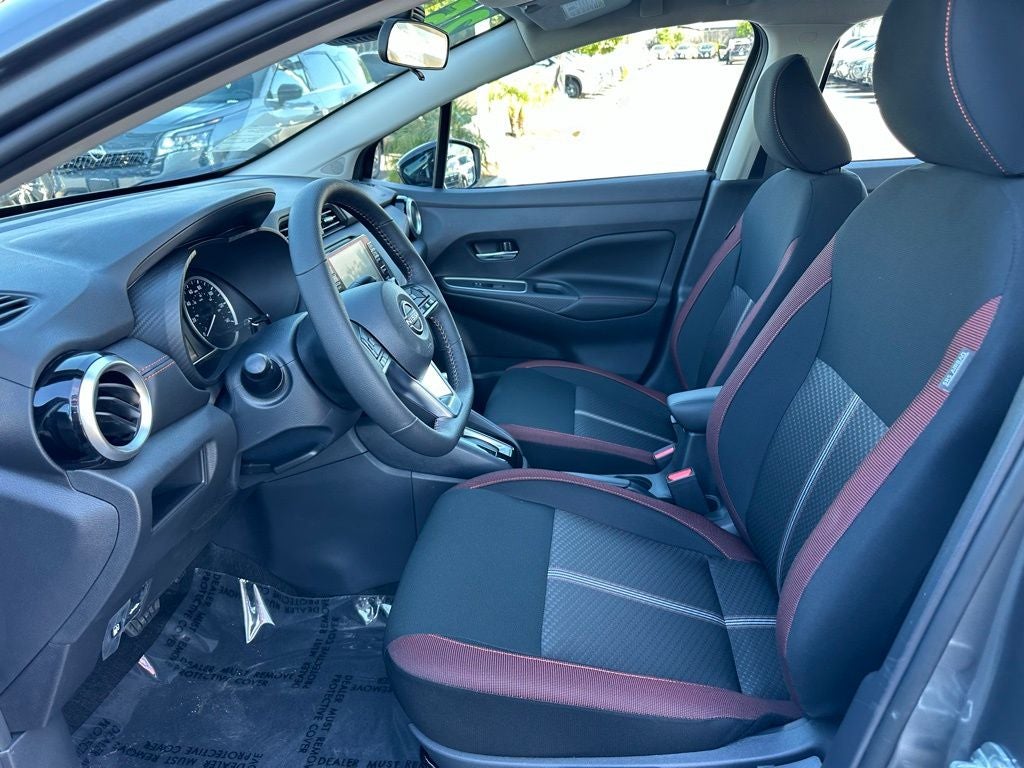 2025 Nissan Versa 1.6 SR