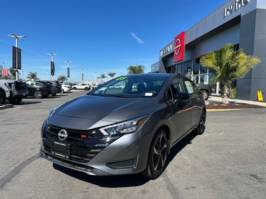 2025 Nissan Versa 1.6 SR