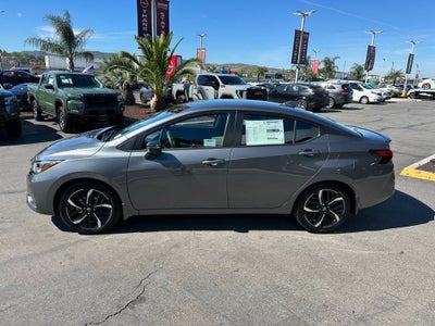 2025 Nissan Versa 1.6 SR