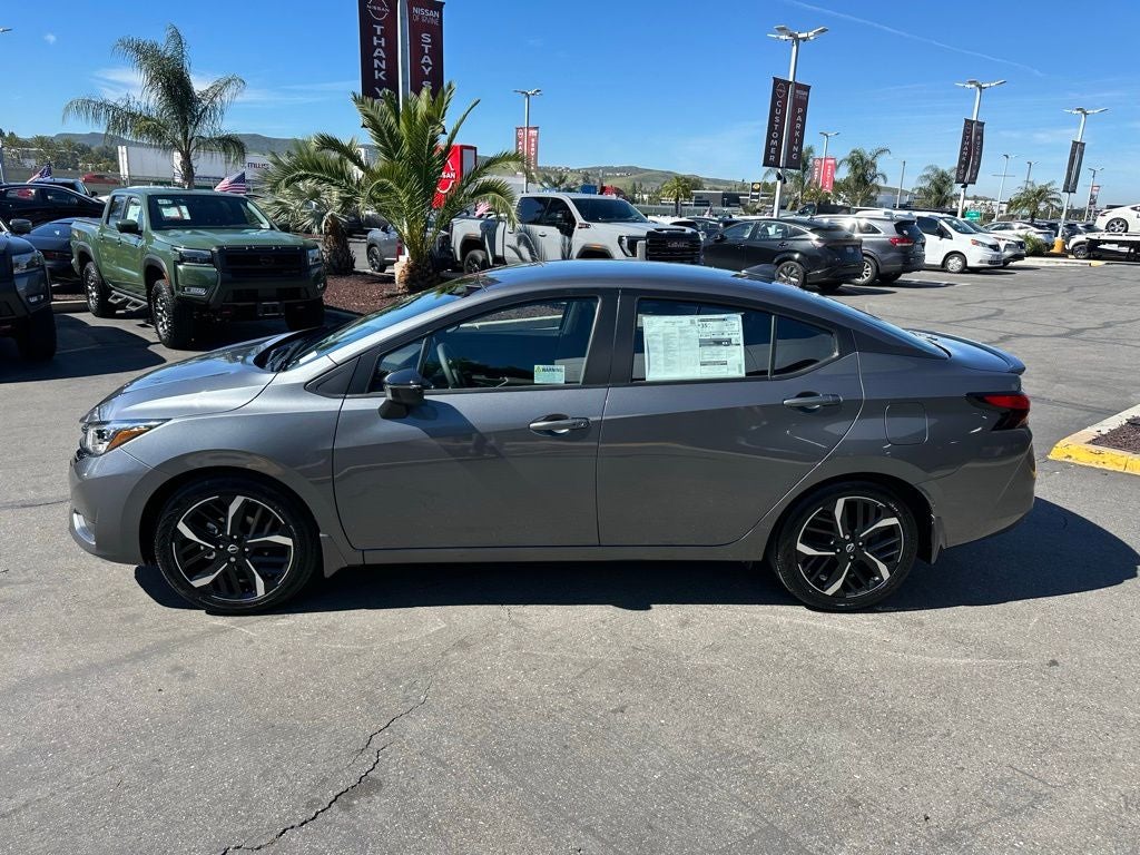 2025 Nissan Versa 1.6 SR