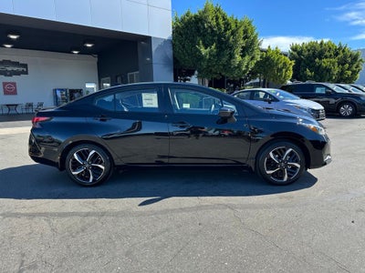 2025 Nissan Versa 1.6 SR