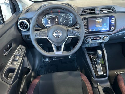 2025 Nissan Versa 1.6 SR