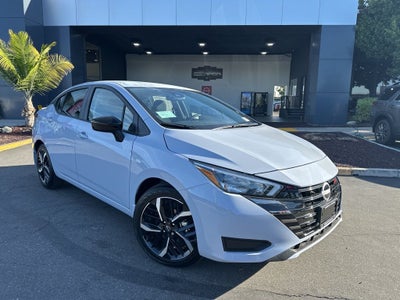 2025 Nissan Versa 1.6 SR