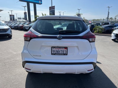 2025 Nissan Kicks Play S