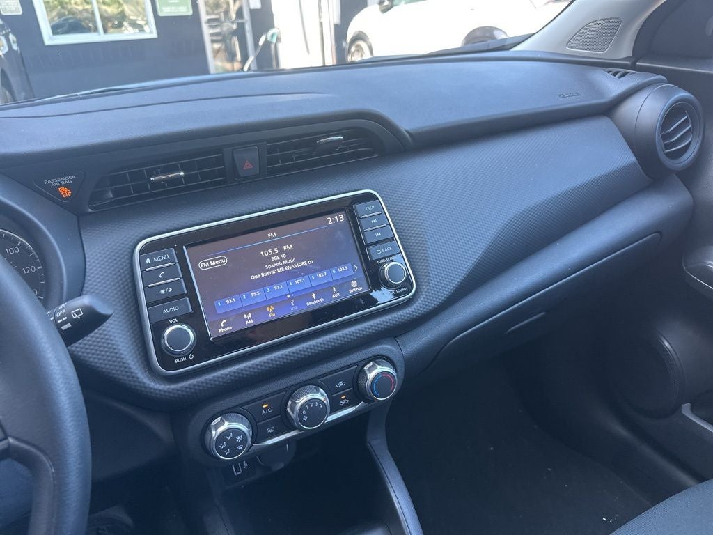 2025 Nissan Kicks Play S