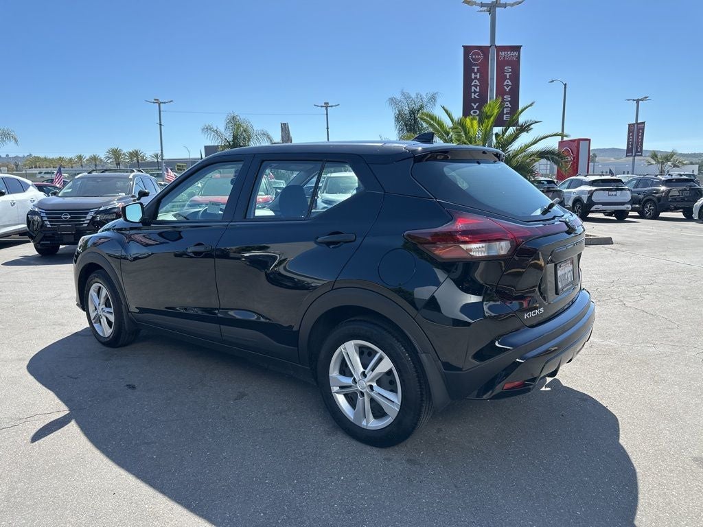 2025 Nissan Kicks Play S