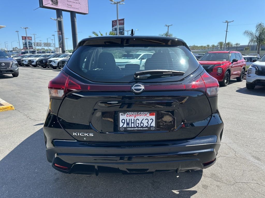 2025 Nissan Kicks Play S