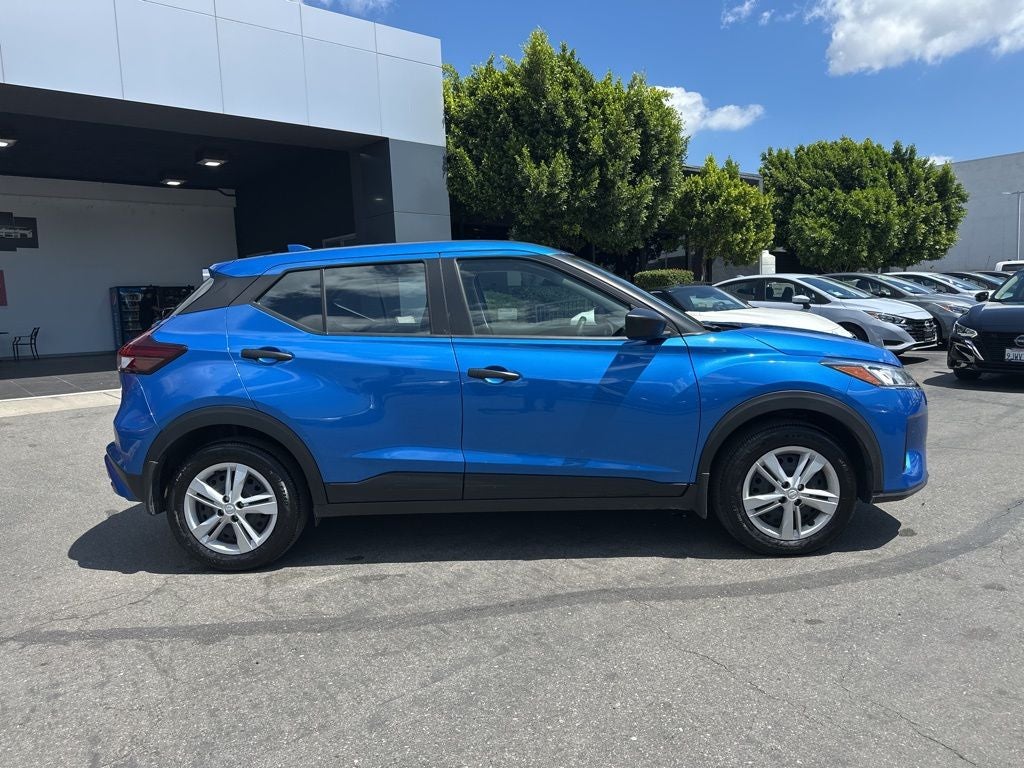 2025 Nissan Kicks Play S