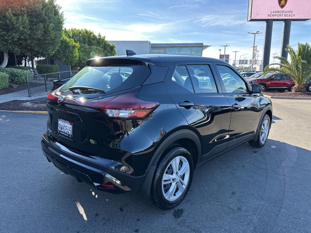 2025 Nissan Kicks Play S