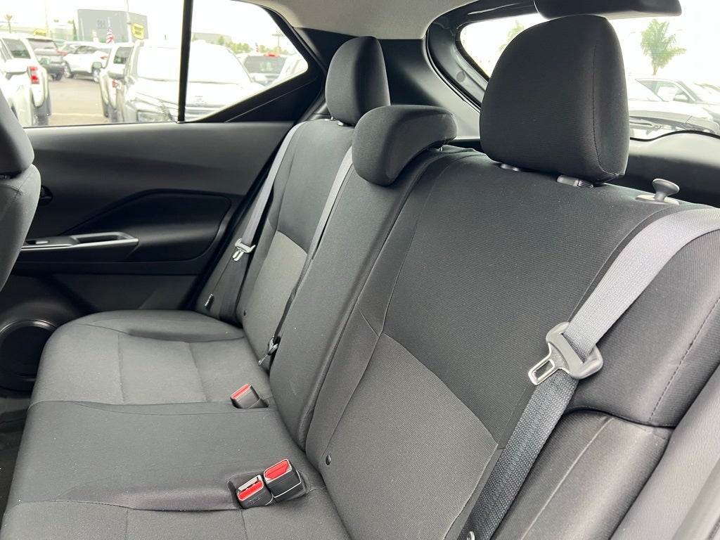 2025 Nissan Kicks Play S