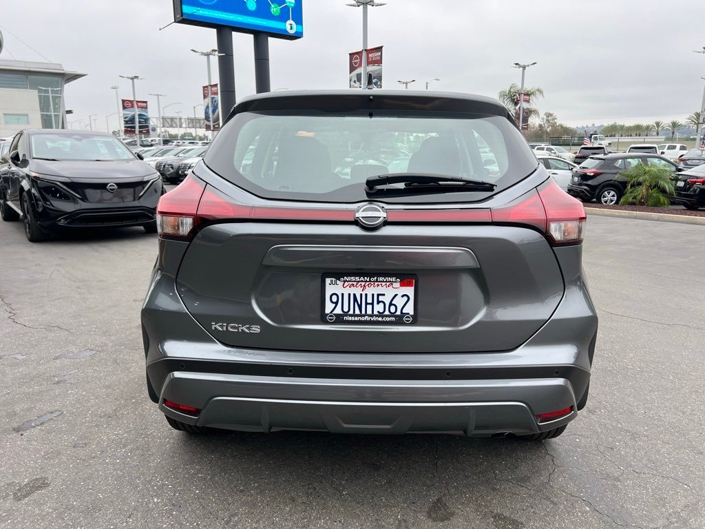 2025 Nissan Kicks Play S