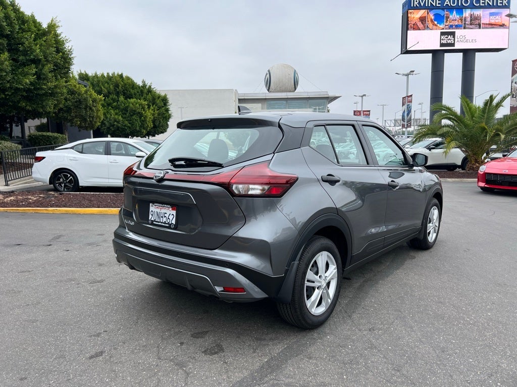 2025 Nissan Kicks Play S
