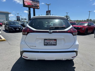 2025 Nissan Kicks Play S