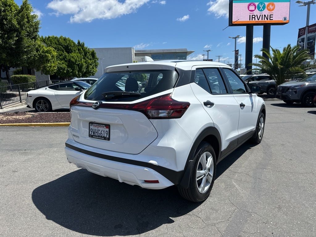 2025 Nissan Kicks Play S