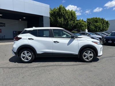 2025 Nissan Kicks Play S