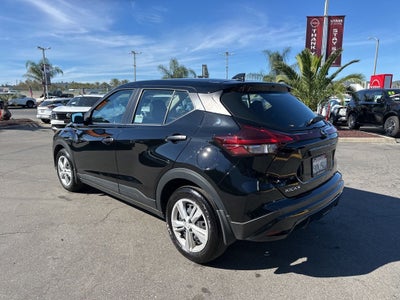 2025 Nissan Kicks Play S
