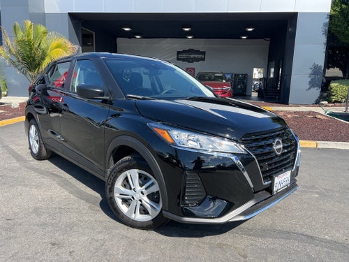 2025 Nissan Kicks Play S