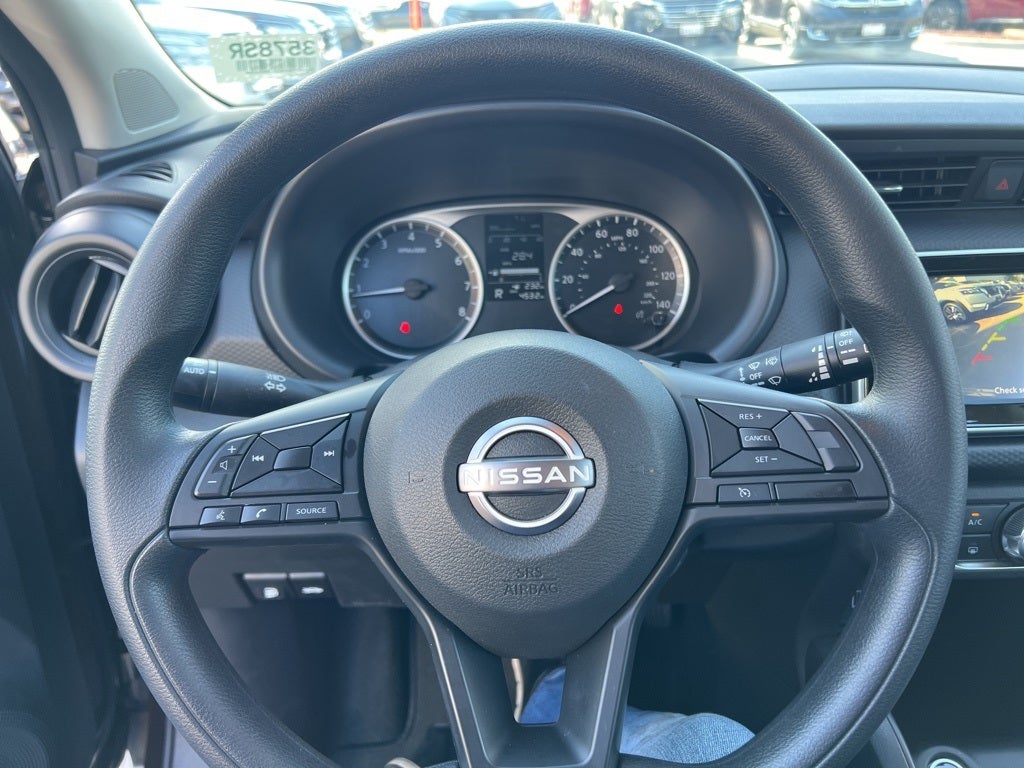 2025 Nissan Kicks Play S