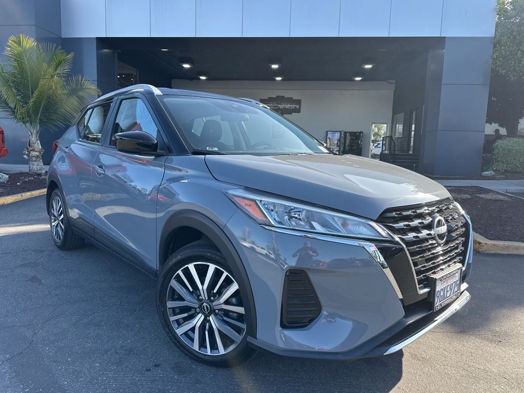 2023 Nissan Kicks SV