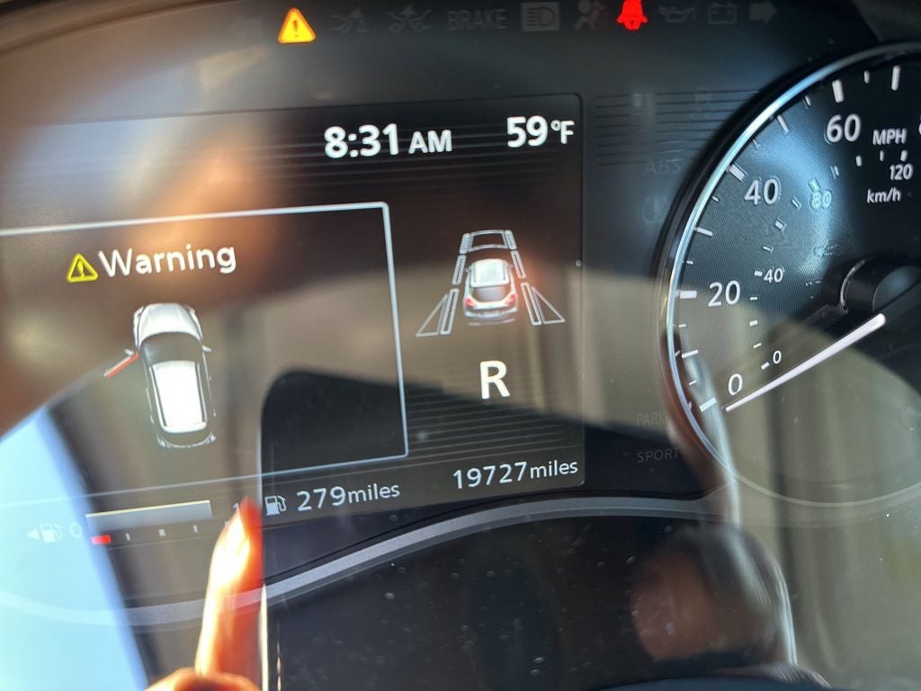 2023 Nissan Kicks SV