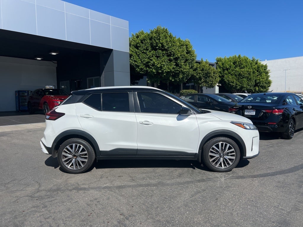 2023 Nissan Kicks SV
