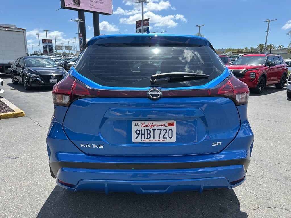 2023 Nissan Kicks SR