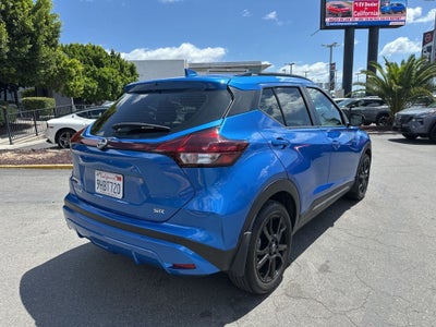 2023 Nissan Kicks SR