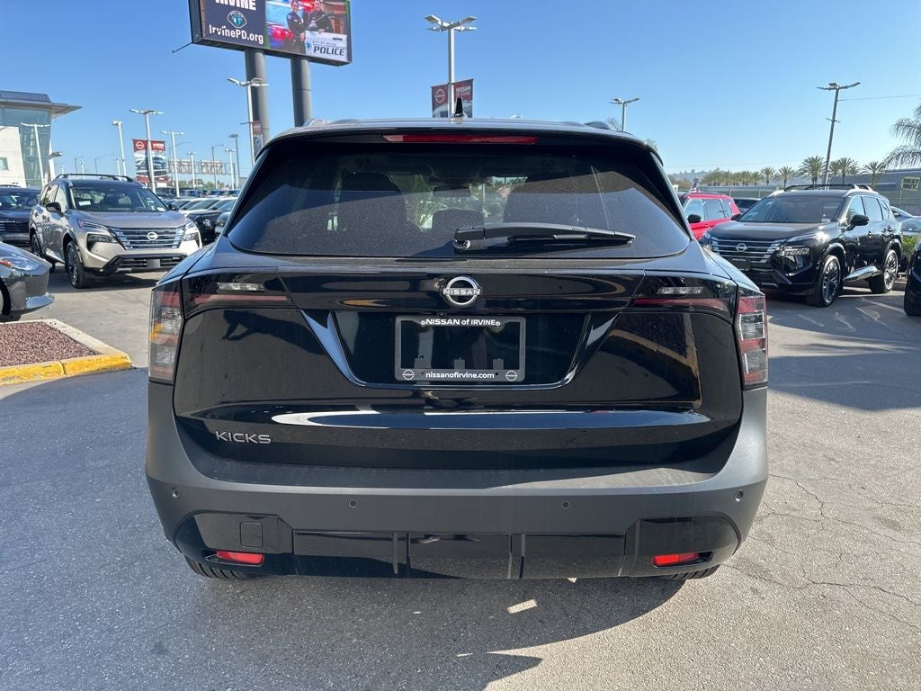 2026 Nissan Kicks SV