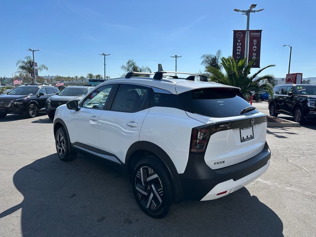 2026 Nissan Kicks SV