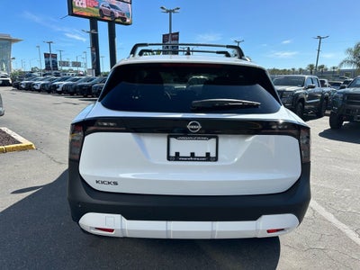 2026 Nissan Kicks SV