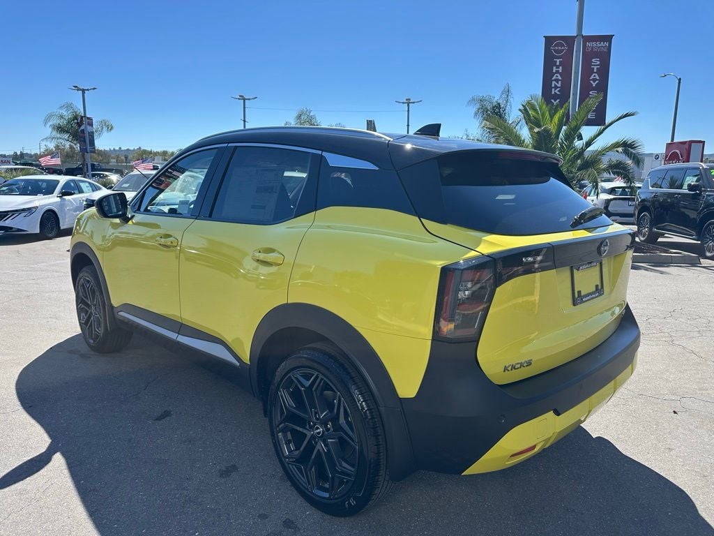 2026 Nissan Kicks SR