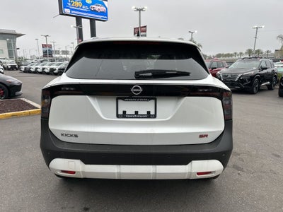 2026 Nissan Kicks SR