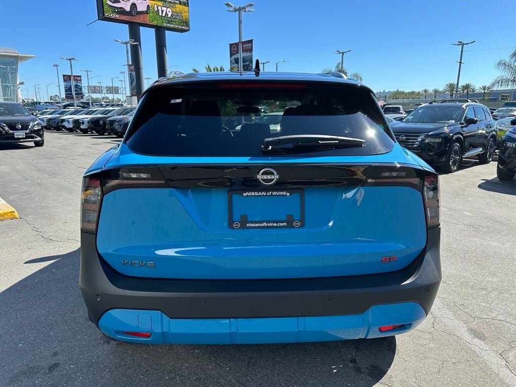 2026 Nissan Kicks SR